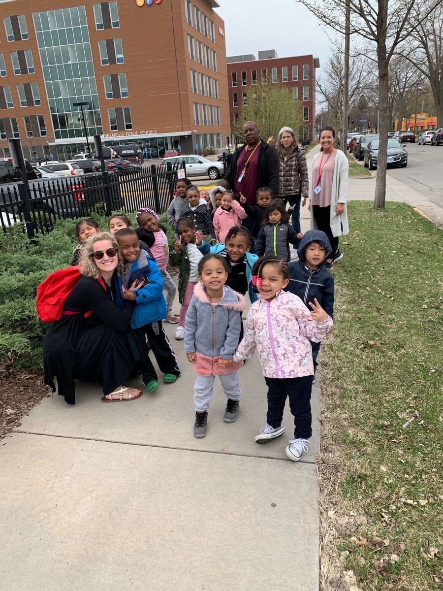 Fun to have Mona Moede Three School students visit the Early Childhood Art exhibit at the Davis ⁦<a href="/MPS_News/">Minneapolis Public Schools</a>⁩ ⁦<a href="/MPSMultilingual/">MPS Multilingual</a>⁩