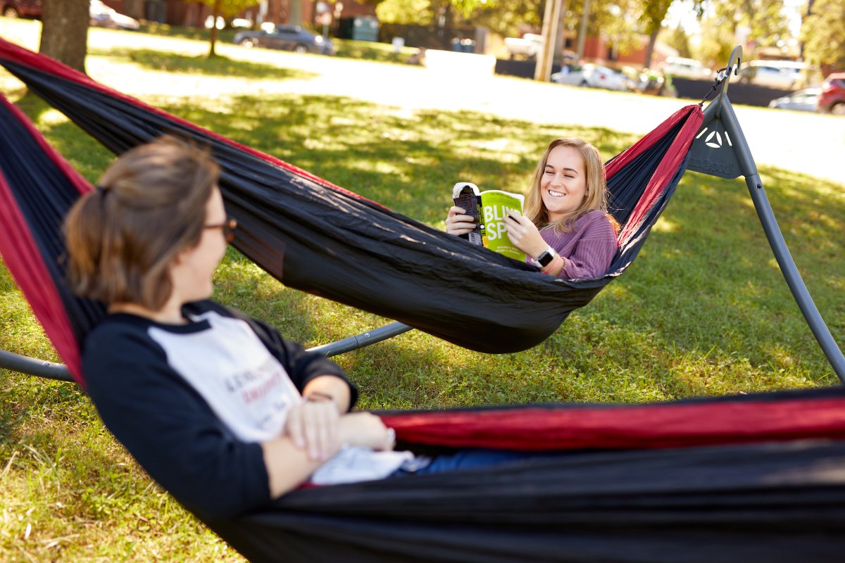 lenoirrhyne's tweet photo. Make sure you take some time to de-stress before exams start next week! https://t.co/6ylGulS4uo