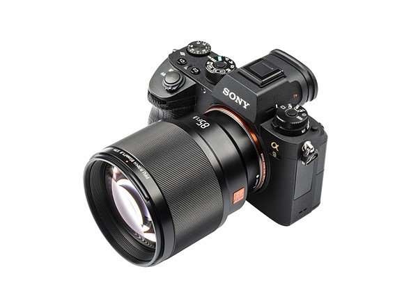 Viltrox 85mm F1.8 STM lens for Sony E-mount cameras