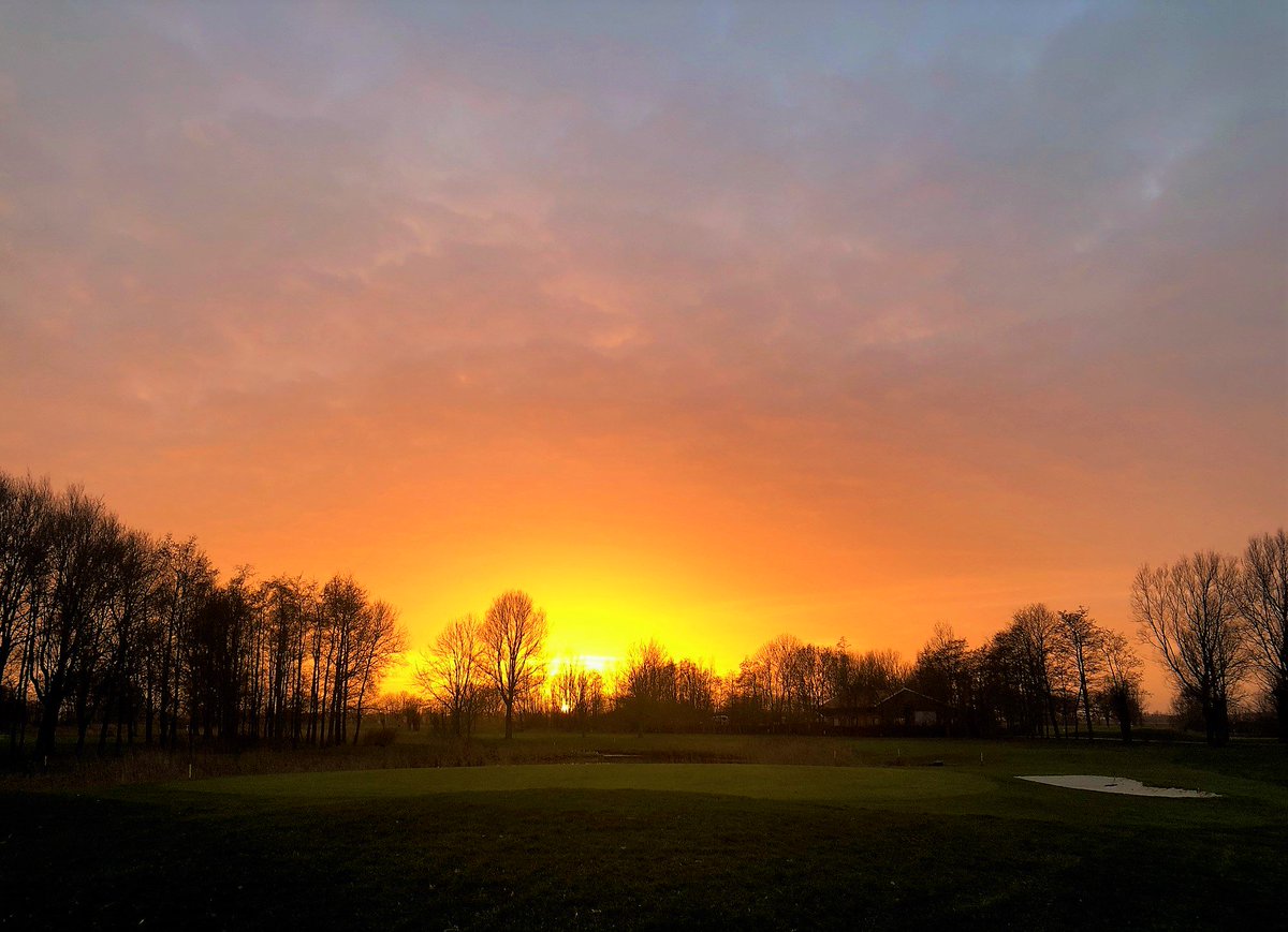 ⛳️Welcoming <a href="/Sluispolder/">Sluispolder</a> as a location for Women's Golf Day, June 4th, 2019.  Register your location now at womensgolfday.com #womensgolfday #wgd #golf #Alkmaar #netherlands #netherlandsgolf #golfbaansluispolder #alkmaargolf  #golftrips #womensgolf #ladiesgolf