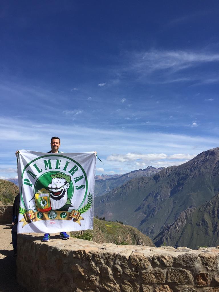 BrutusVerdes's tweet photo. Palmeiras sem fronteira ! Nossa torcida não tem limites  e  nossa paixão é nosso bem maior ! @AdemirGusmao valeu !!! #brutusVerdes https://t.co/PocCcBURjC