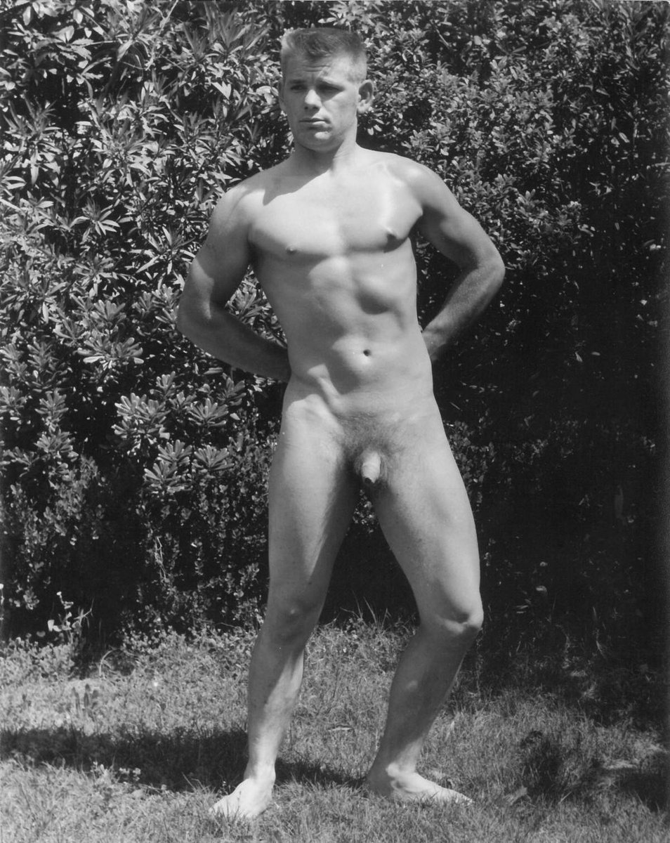 creatureblackl1's tweet photo. Chuck Baker [Photos by Pat Milo and Athletic Model Guild] Los Angeles, 1961 #chuckbaker #patmilo #athleticmodelguild #vintagemen #vintagegay #nakedmen #nakedgay #uncut https://t.co/1QaZjzRPMi