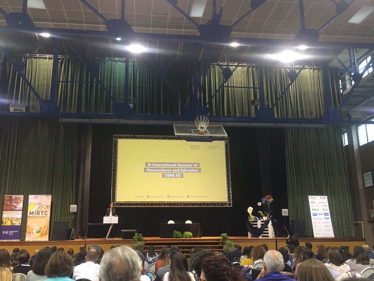 inetskaya's tweet photo. Hoy en el III Seminario Internacional sobre Neurociencia y Educación.En Girona y apostando por la educación para construir el futuro #IESN19 https://t.co/km5gCfanhh