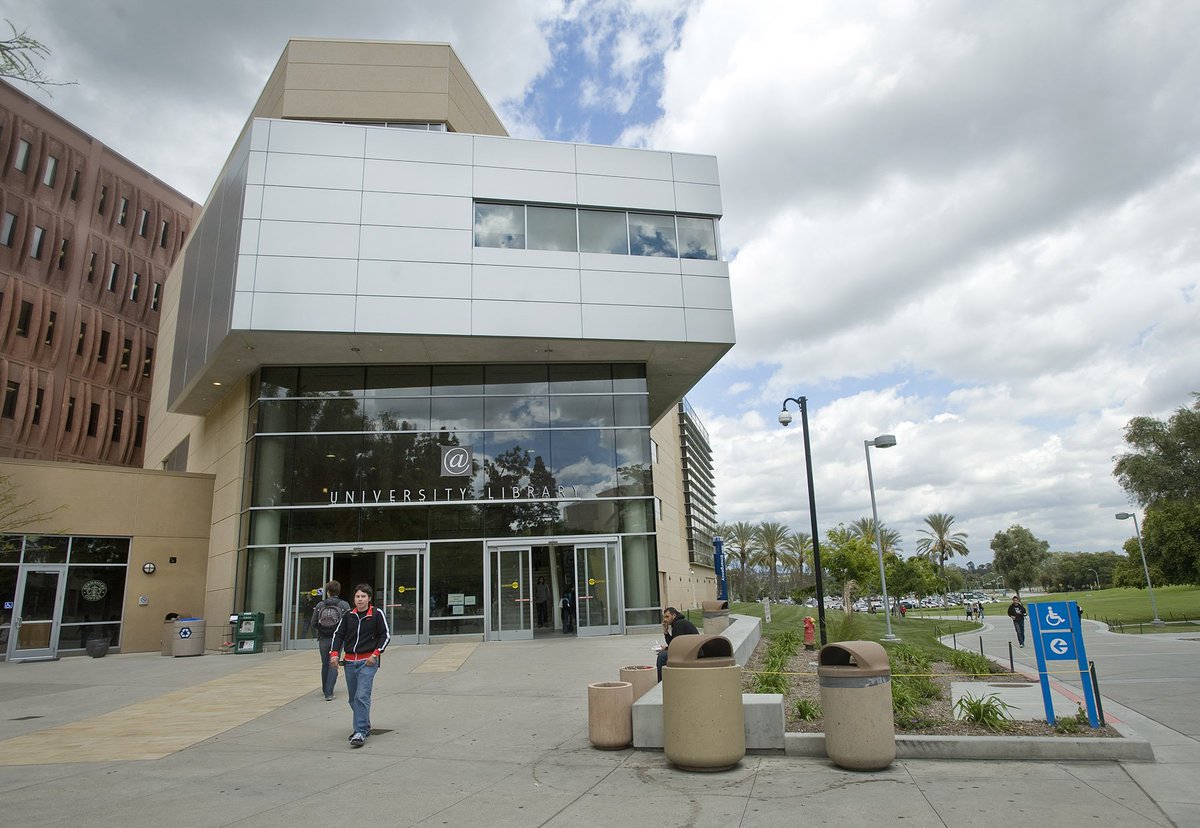 cpplibrary's tweet image. Happy Friday! Thank you for your support to the University Library during Giving Day! We had 31 gifts donated to the library for a total of $9,007. Your support means so much to the library faculty and staff.
#CPP #CPPLibrary #Thanks #Community #CPPGivingDay