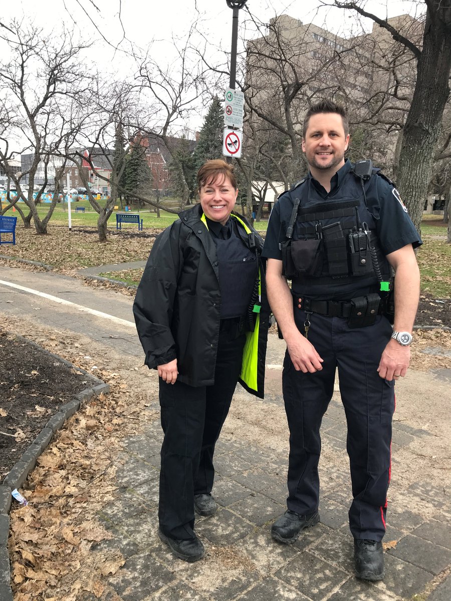 GSPS "Walking the Beat" Patrols are taking place as we continue to promote and encourage #CommunityEngagement with all community members. ^vt