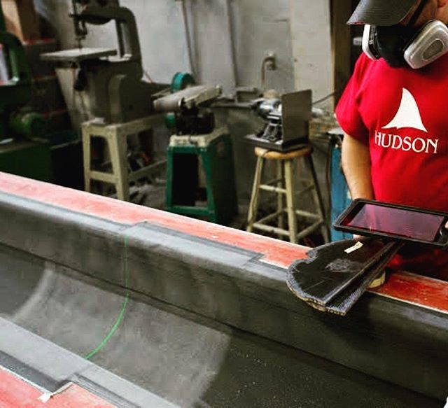 Our Sharks have freakin’ laser beams.  #USPrecision
Via <a href="/beashark/">HUDSON Boat Works</a>
.
.
.
#madeforspeed
#speed #rowingpost  #rowing #precision #design