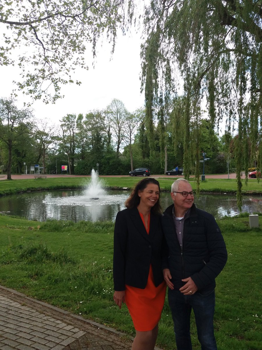 Fontein bruist weer met dank aan #nut en  #gemeentemedemblik en #dorpsraadAbbekerklambertschaag 
En veel donaties