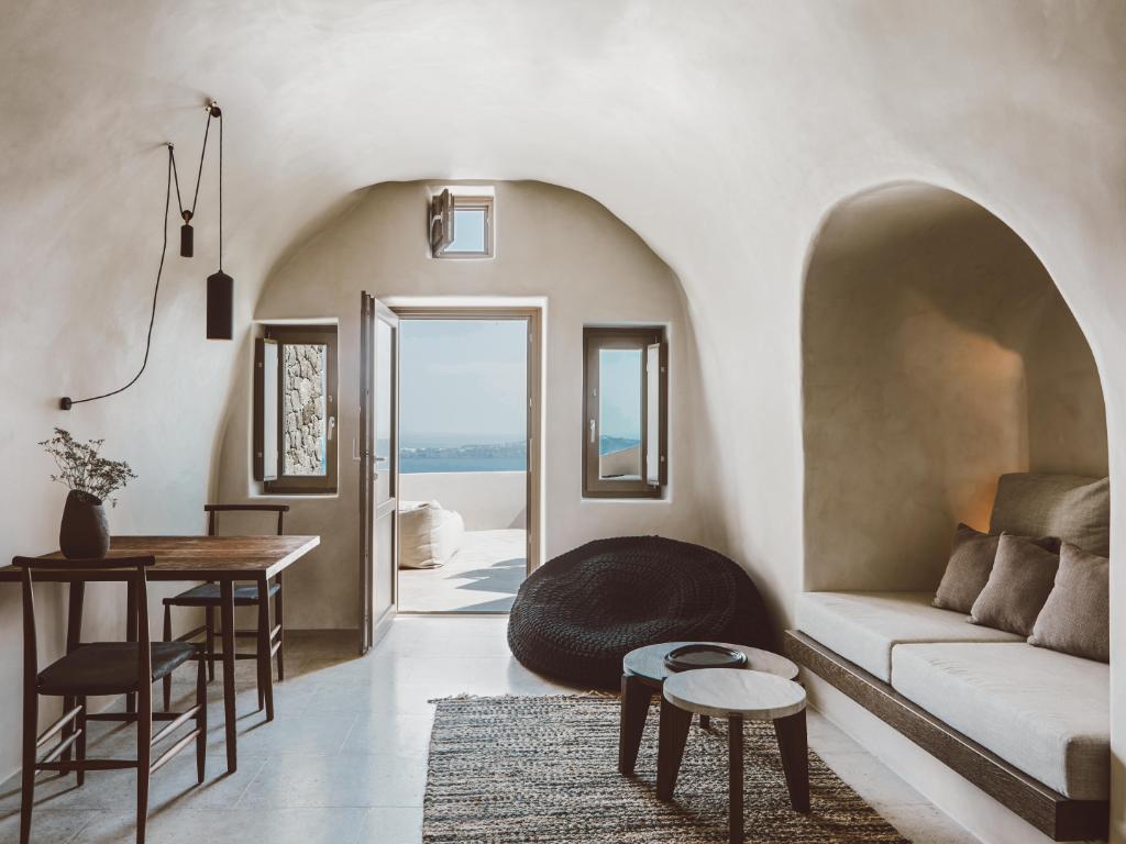 MarriottIntl's tweet image. Among the archipelagos of Greece, @ArchDigest featured @Design_Hotels' Olea All Suite Hotel, Vora Santorini, and @CocomatSerifos, along with @DomesMiramare, @LuxCollection, on its list of "The Most Beautifully Designed Greek Island Hotels." Read more: bit.ly/2ZDuJHe