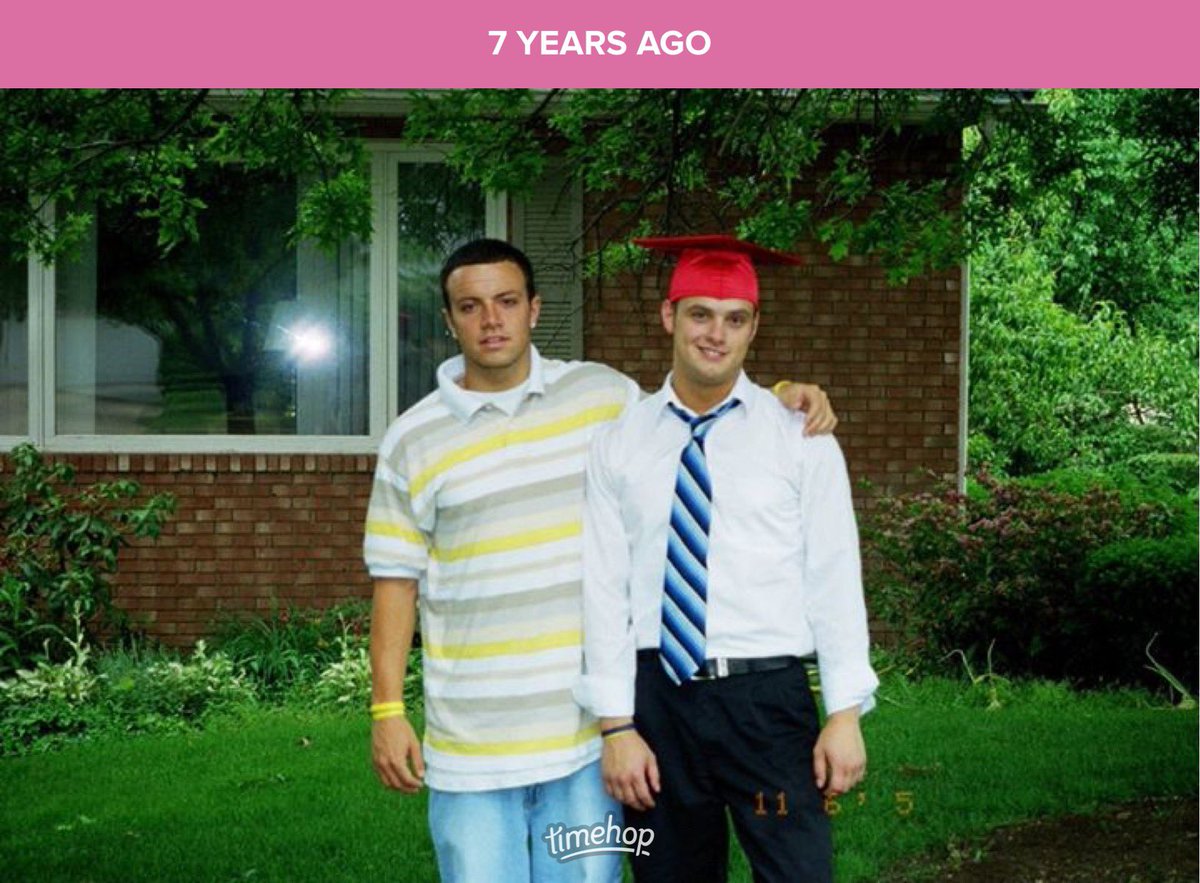 PutGoddardIn's tweet photo. Giving these youngins a peep into the time machine and how we used to do things ๐๐ #Throwback #OversizedEverything #Memories #Propel #NokiaBrick #JNCO #ExtraLongPolo https://t.co/4TERzYRNX8