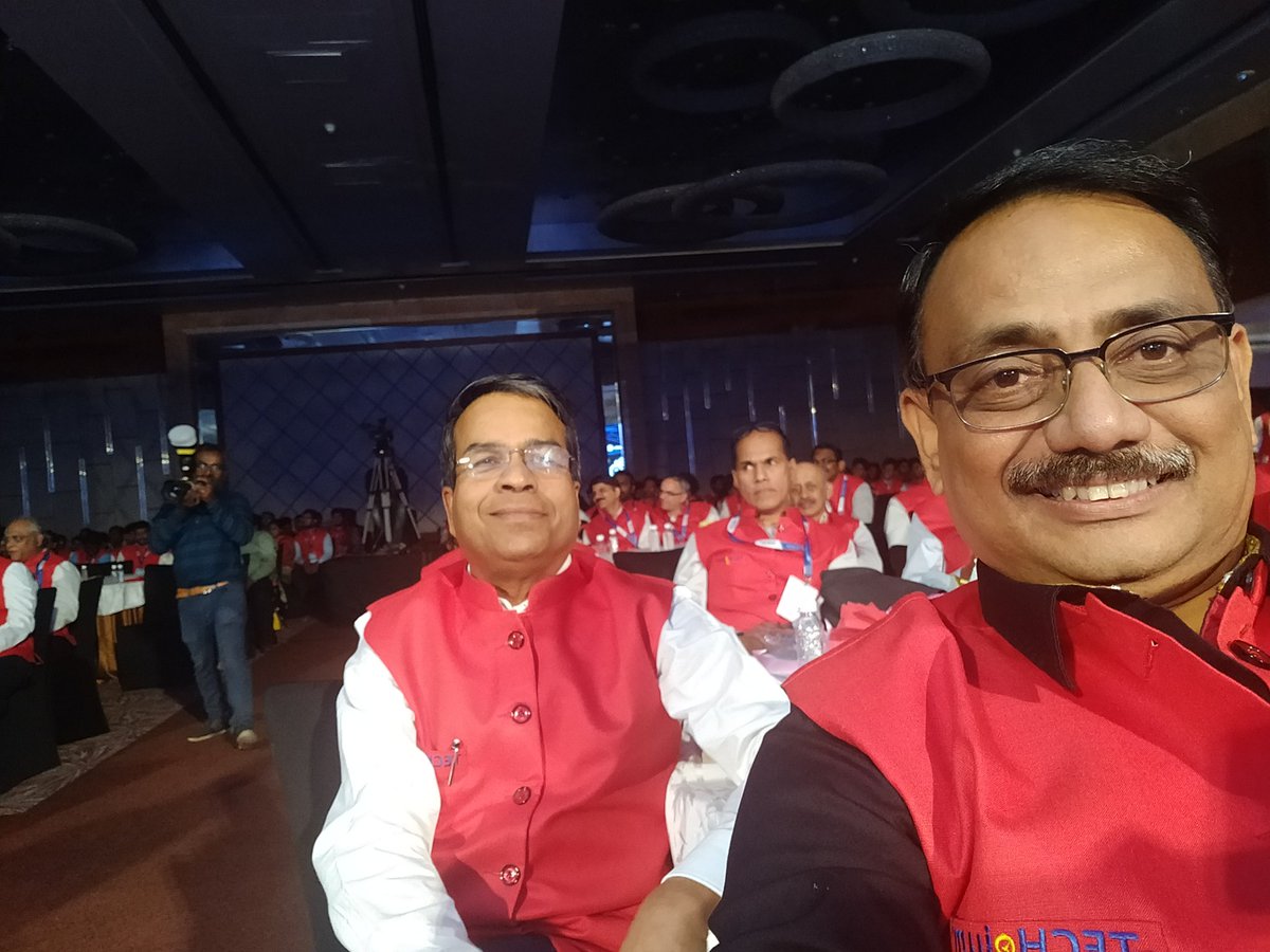 mtlaks's tweet photo. @TECHgium with Dr Panda at Techgium....what a historic moment for LTTS https://t.co/59pAHcxu6i