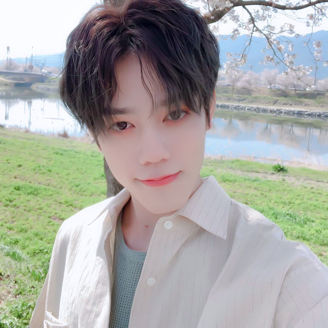 sc0808s's tweet photo. #엔플라잉 #엔플라잉보정 #차훈 #엔플라잉_차훈 #차훈보정 https://t.co/OzMt4mXpLf