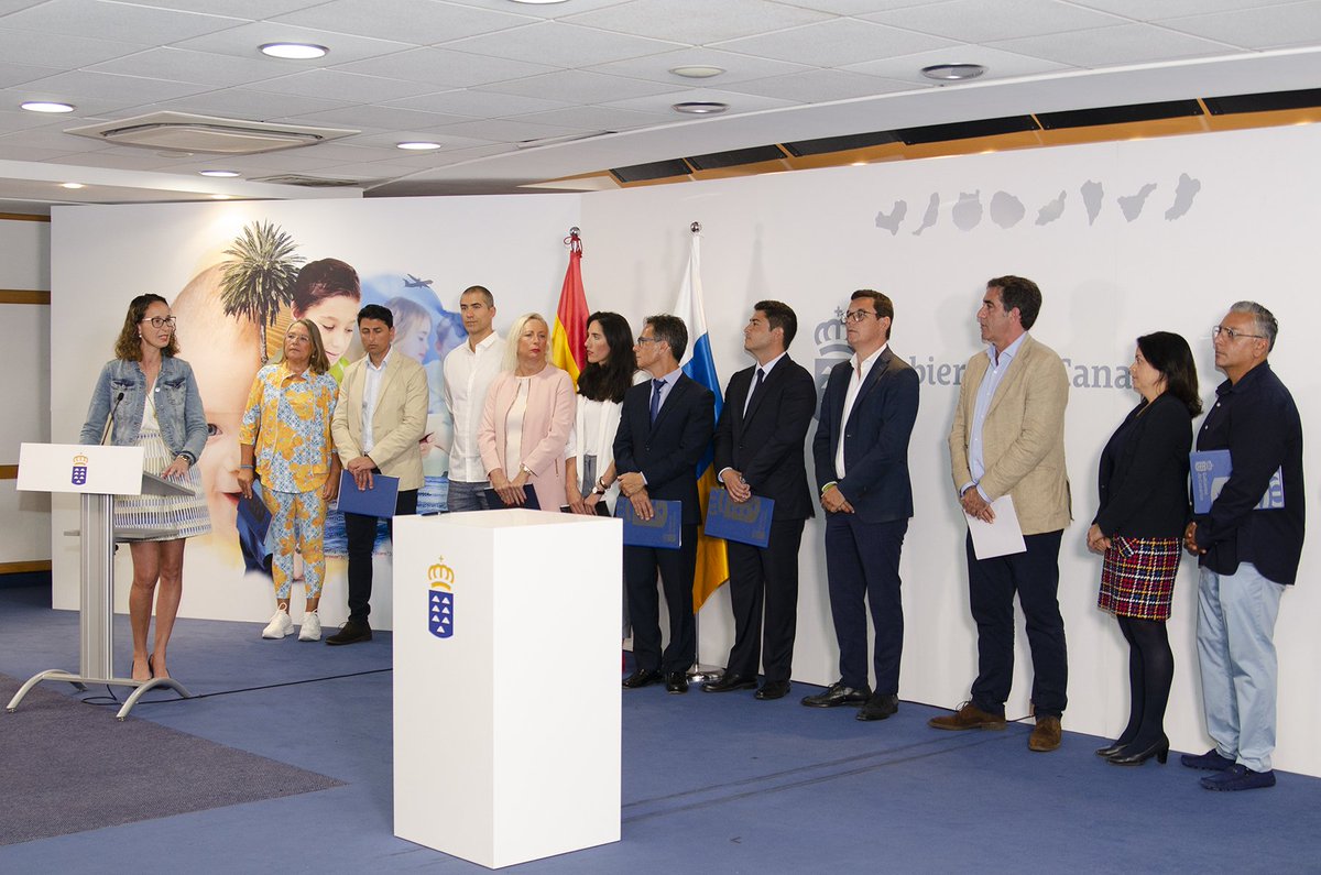 HDHotels's tweet image. La Red Canaria de Responsabilidad Social Empresarial impulsada por el Ejecutivo canario suma ya 156 empresas, de las que el Grupo HD, ha formado parte.
Nos sentimos orgullosos :)
youtu.be/0KAn5tbNk0Y