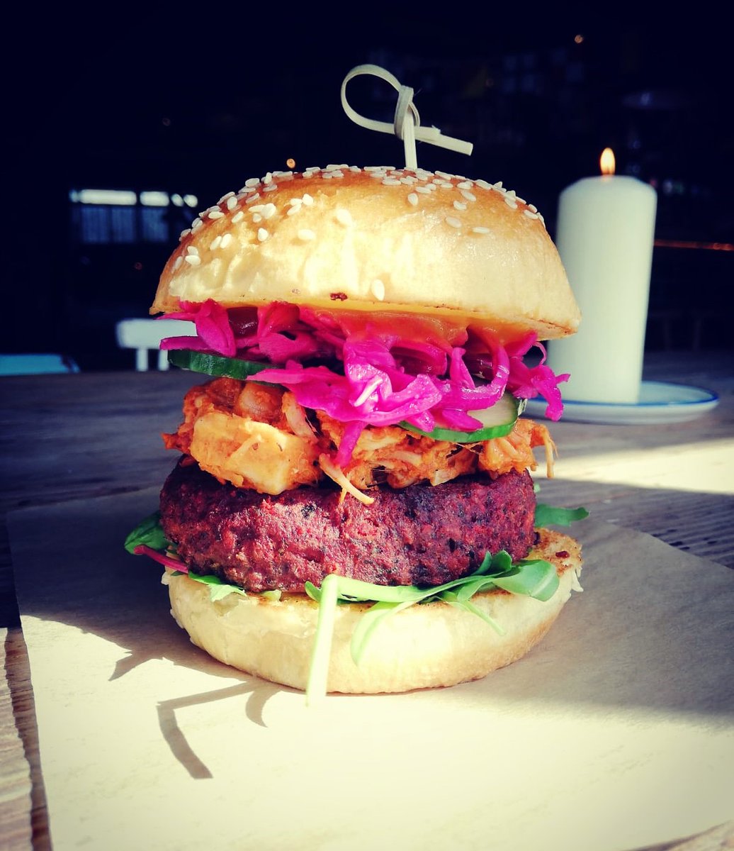 ★★★ New Special ★★★
••• Tandoori Jackfruit Burger •••

Launching today we have our new Veggie option and it's seeerious 😍 
Beetroot Patty, Tandoori Spiced Jackfruit, Pickled Cabbage, Pickled Cucumber, Leaves and our Vegan Mango Aioli 👌 #Vegan #burger