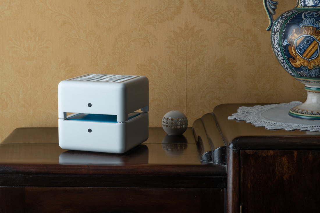 geizeer's tweet photo. Geizeer is an eco-friendly alternative to air conditioning, born out of a desire to make working and home spaces more comfortable.
-> https://t.co/bAnj8yfgFg
#geizeer #idea3di #cooling #kickstarter #madeinitaly #indiegogo #design #crowdfunding #wood #geizeercube #energyefficient https://t.co/0yJSLzT93G