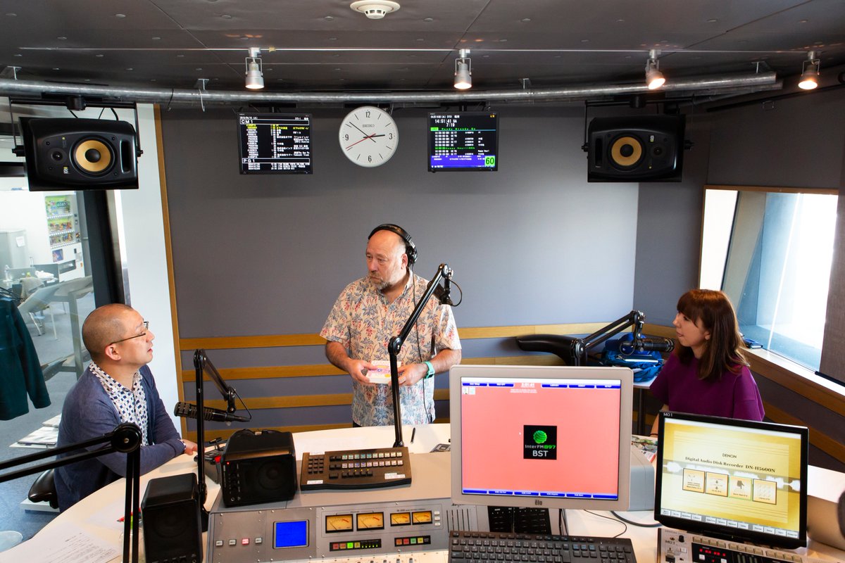 「海浜くらしの研究所」✨
明後日4/28は、先週に引き続き、#落語家 の #春風亭一之輔 さんをお迎え☝️😌💬🎙️👥👥
お楽しみに〜📻

海浜くらしの研究所⬇️
kaihinkurashi897.jp 

#落語
#海研897
#lazy897
#interfm897