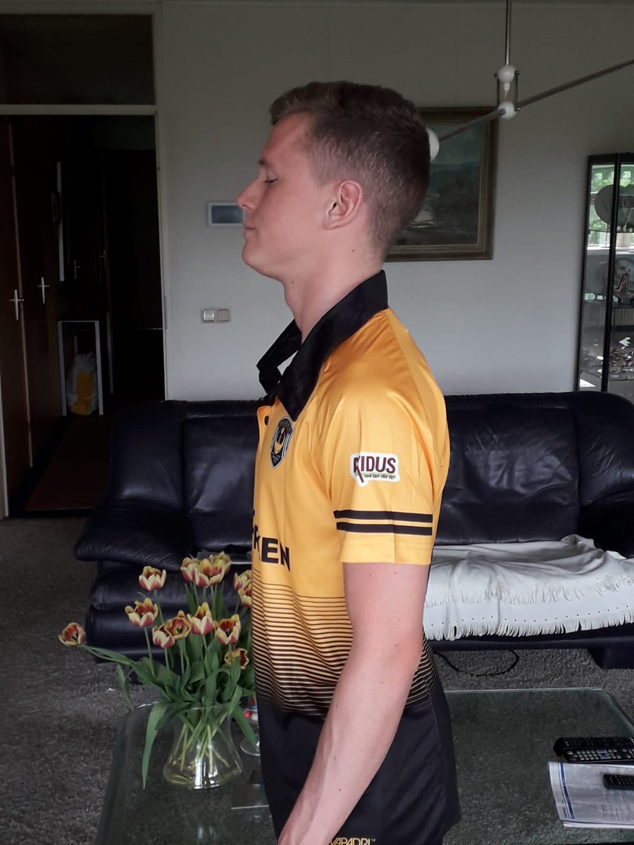 bartkroesen's tweet photo. New match clothing for 1st & 2nd team has arrived @excelsior20 . Looks great! Well done @surridgesport . We are getting ready for a wonderful @KNCBcricket season! #cantwait #simplythebest #lovemyclub @nicoverken @LINKITGroup @Axidus_NL #trofipack https://t.co/kOGeGVEjMp