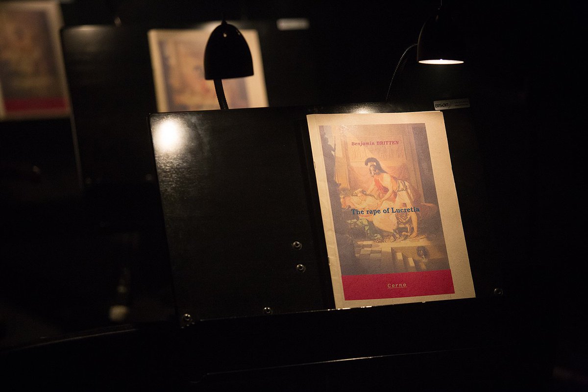 Уже сегодня - московская премьера оперы "Поругание Лукреции" Б. Бриттена в постановке Екатерины Одеговой. Музыкальный руководитель и дирижер - Ян Латам-Кёниг.