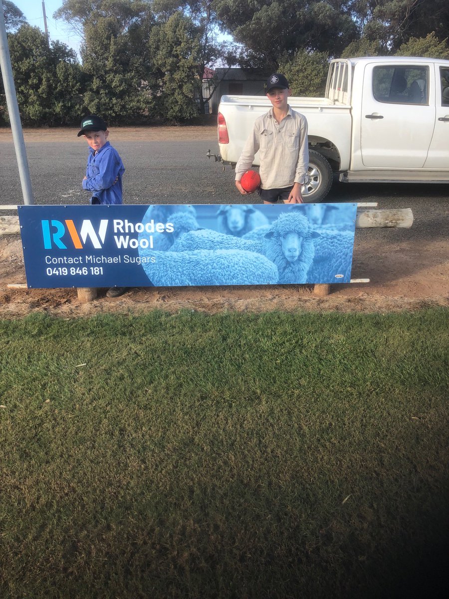 LiamRoebuck2's tweet photo. What a ripper of a sponsorship sign https://t.co/jgPyD20RQ4