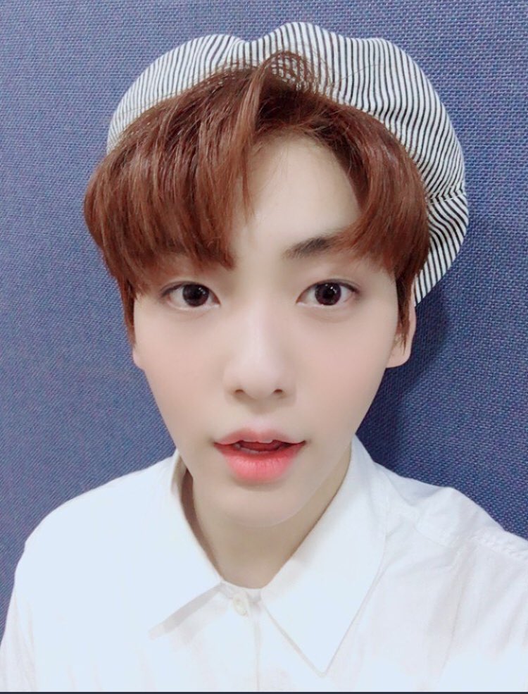TXTUPDATES14's tweet photo. It's Soobin! Our fans' cheering for us is so so loud and fits so well. I was very surprised.
Thanks to you, I think we finished our performance very well!
Thank you for your support really! #SOOBIN https://t.co/EOBSg6qEmN