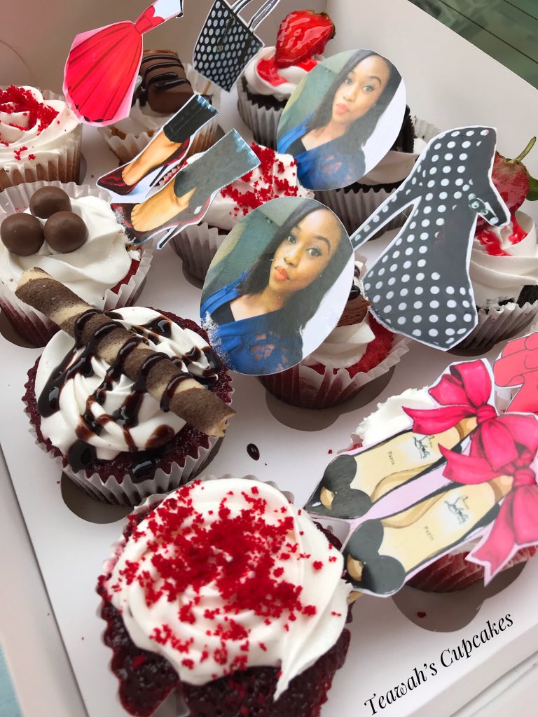 teawah_ag's tweet photo. Dayum!! Those shoess...can I get them in real life 😭😭
Cuppies for a fashion lover 💃🏻💃🏻
A customized box cost just 6,000 pere 
What’s your favorite thing?  Let’s bring them to reality 😁...
Ps - They taste even better! 😋😋
Pls RT 
#cupcakesinlagos #cupcakeplug https://t.co/s4SEyz3S3A