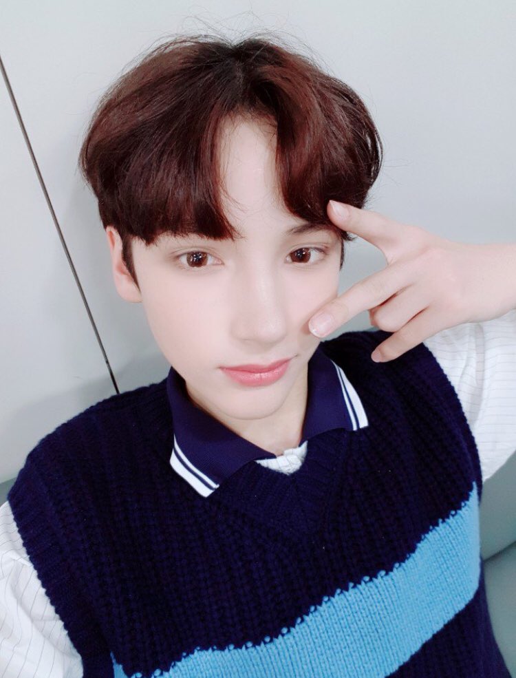 TXTUPDATES14's tweet photo. Wow ( in a cute expression ) ! Finally, today's 2nd day of our cat and dog performance is already done!
The more I do it, the more confident I even become and enjoy more the performance with my fans !
Thank you all! #HUENGKAI https://t.co/57MUZOtXzO