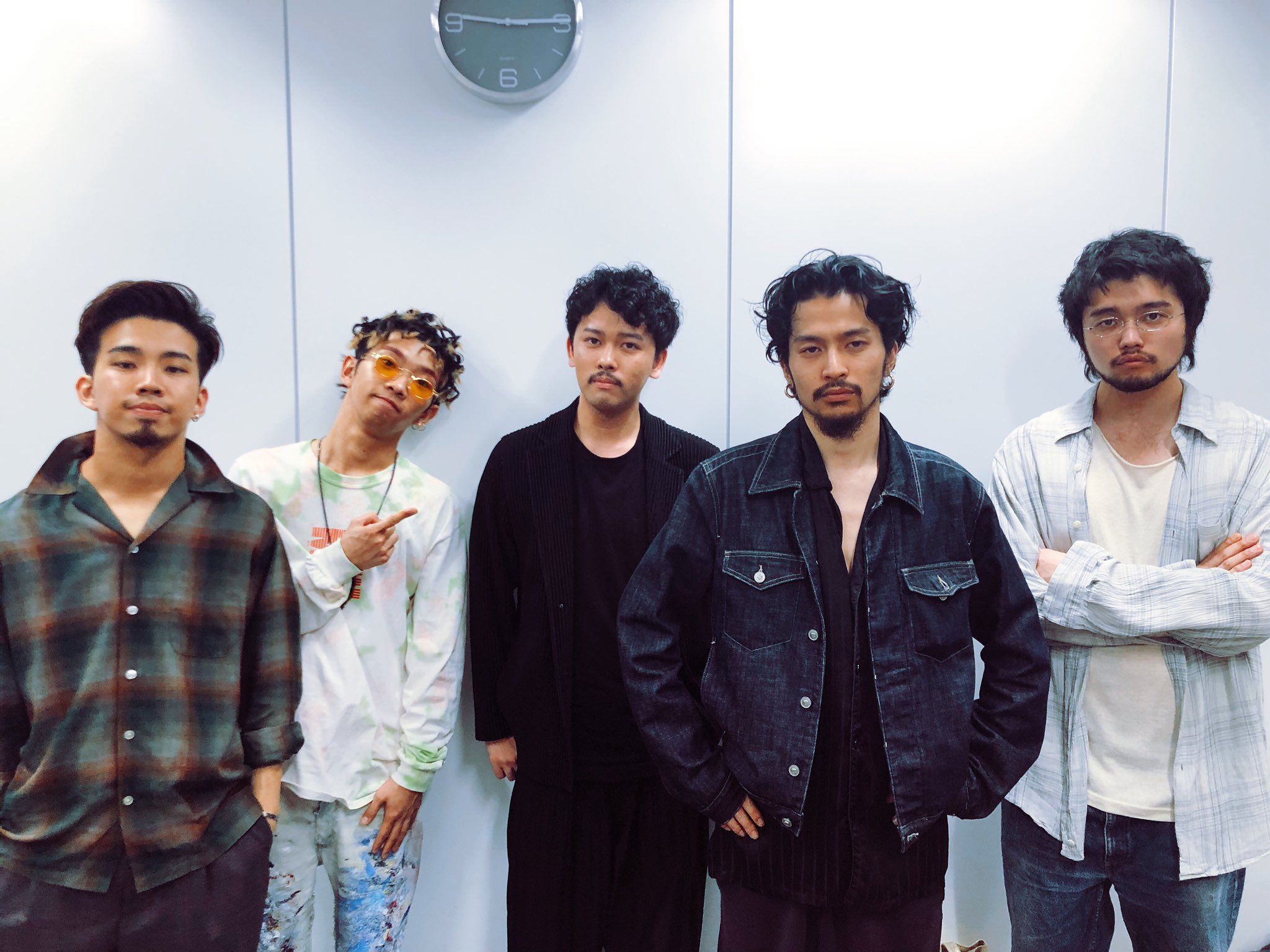 オンブレチェックシャツ 新井和輝 King Gnu 画像・写真 | King Gnu