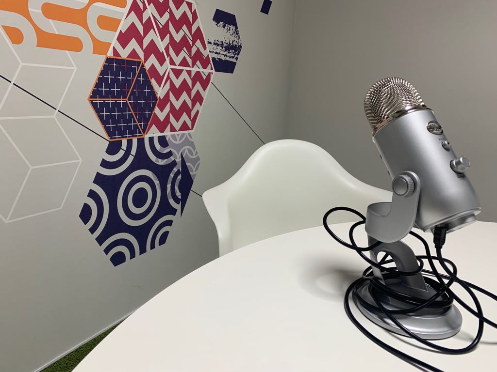 PTaQ (@ptaqgroup) on Twitter photo Just finished recording another #TestingParrot🎙️@ZbigniewMockun <a href="/aleetesting/">Aleksander Lipski</a> and...guess who was our main guest this time? Just finished recording another #TestingParrot🎙️@ZbigniewMockun <a href="/aleetesting/">Aleksander Lipski</a> and...guess who was our main guest this time?