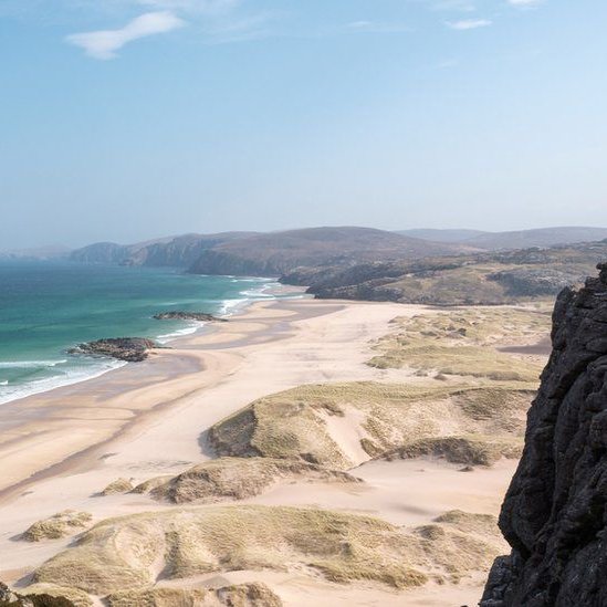 Sandwood Bay by Stuart Smith