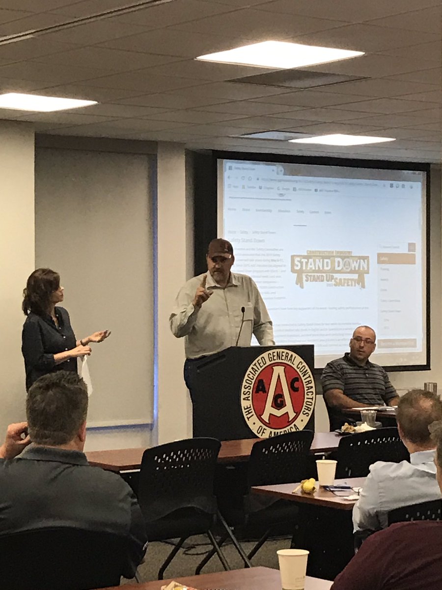 AGCHouston's tweet photo. #SafetyCommittee co-chair Charlie Gertson @unitedtool2017 encouraging everyone to sign up for our #MilitaryMay Shoot Out @BoyertShooting May 30. #VetsinConstruction https://t.co/YtKPLOt1S7