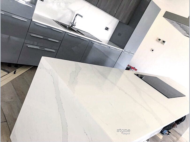 Custom fabrication and installation of kitchen countertop and island by @stone_depot 
#Silestonequartz Eternal Calacatta Gold

0500 757070 
stonedepotgh.com

#stonedepotgh #marble #granite #quartz #bestinghana #madeinghana