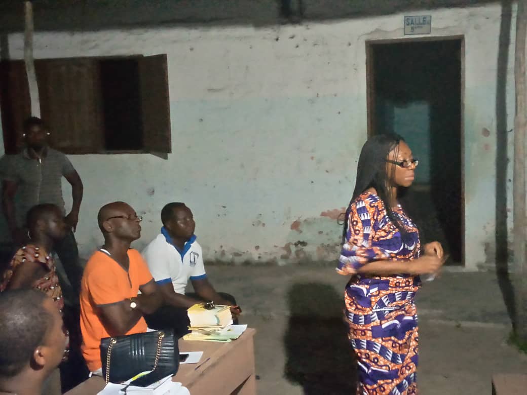 #Législatives2019 
  J'étais hier à la rencontre de personnes ressources du 3ème  arrondissement pour un ultime échange. Les derniers consignes ont été  données pour que l'union progressiste puisse faire du 4/4sièges. #SMF