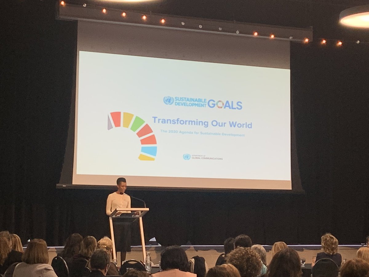 An inspirational #keynote by @e_nyamayaro @SWAACanada Senior Women in #AcademicLeadership @UWaterloo: if your dreams don’t scare you they probably aren’t big enough #UNWomen @HeForShe @kingsatwestern @melnykgribble @KingsPoliSciClb #WomenUpliftingWomen #MakingBraveSpaces