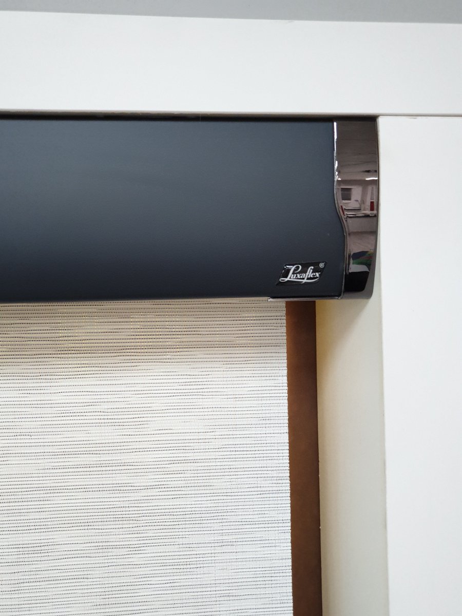 squareblinds's tweet photo. Luxaflex® Motorised Roller @squareblinds 
#Luxaflex #Childsafety https://t.co/Ye56vzebx7
