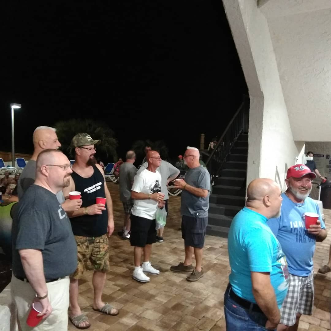 BearsCsra's tweet photo. CSRA Leather Bears @
Carolina Bear Lodge's
Bearhunt - The 4 Bears Of Olympus https://t.co/Ok81A2Af08