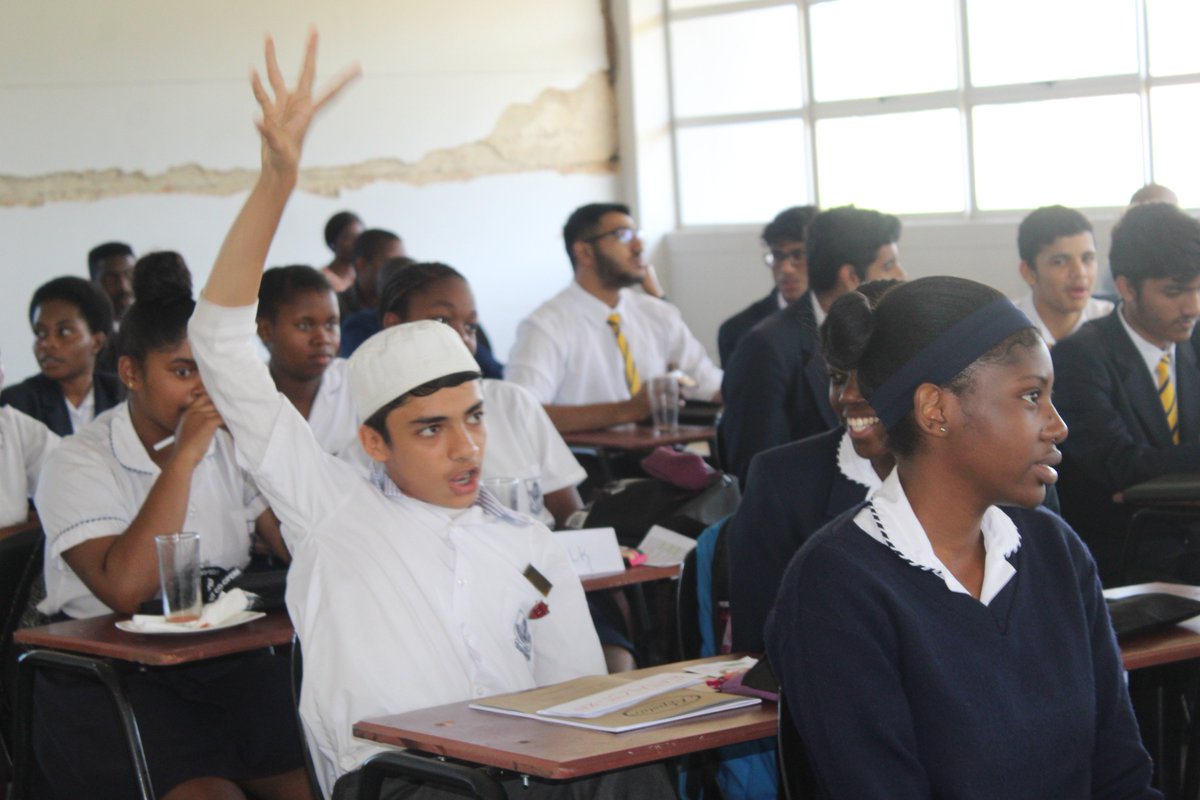 CSE_DBN's tweet image. Social Entrepreneurship Programme Day, today we had a very productive session at Sastri College Hall instilling the word of Social Entrepreneurship to our youth and preparing them for the future.
#YouthIsTheHopeOfOurFuture #EverySmallBusinessCounts  #CreativeDesignThinking