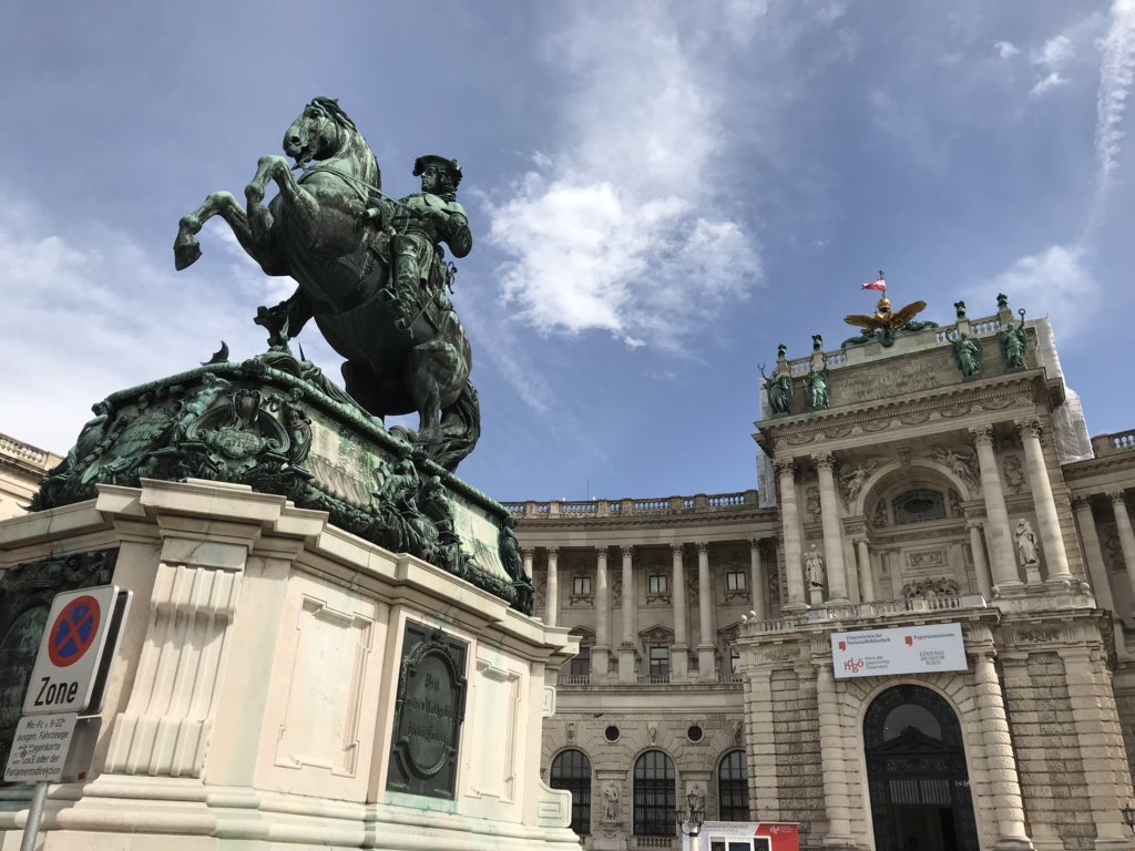 RaymondCorp's tweet image. Raymond CEO Michael Field &amp;amp; #VR business manager Stacey Patch are in Vienna for @IFOY_AWARD ceremony tonight @hofburg. #IFOY
