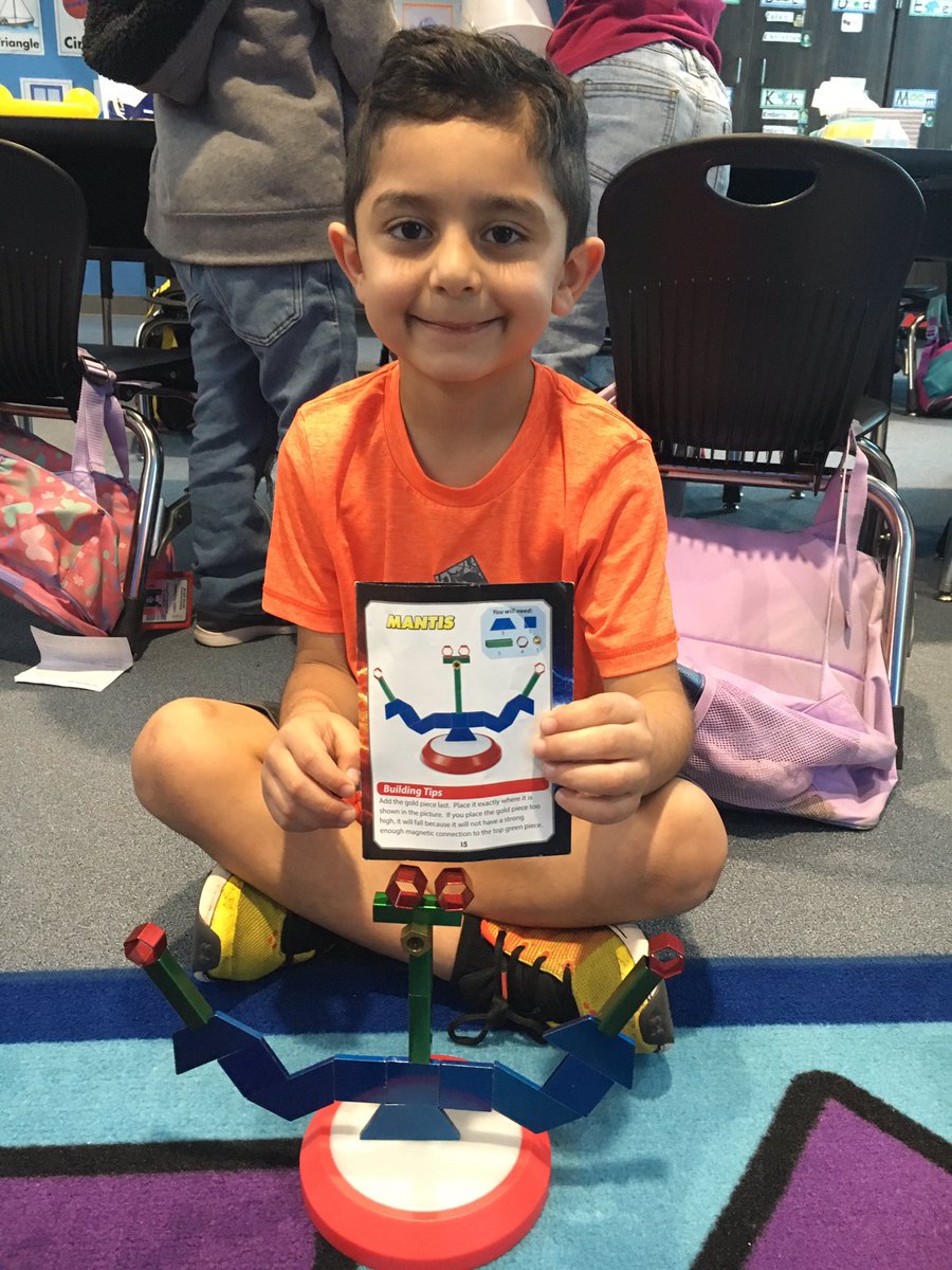 litteral_leonor's tweet photo. PreK students working with magnetism and gravity! 😯They build these designs from the illustration. 👏#MatzkeProud #betheone #cfisdpk1 #KidsDeserveIt #leadwithmagic https://t.co/Xflz4PbC5h
