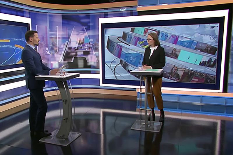 EKTA has successfully done the first TV studio project with fine pixel pitch Chip-On-Board LED screen powered by ERMAC Ultra control system developed, produced and installed by EKTA.