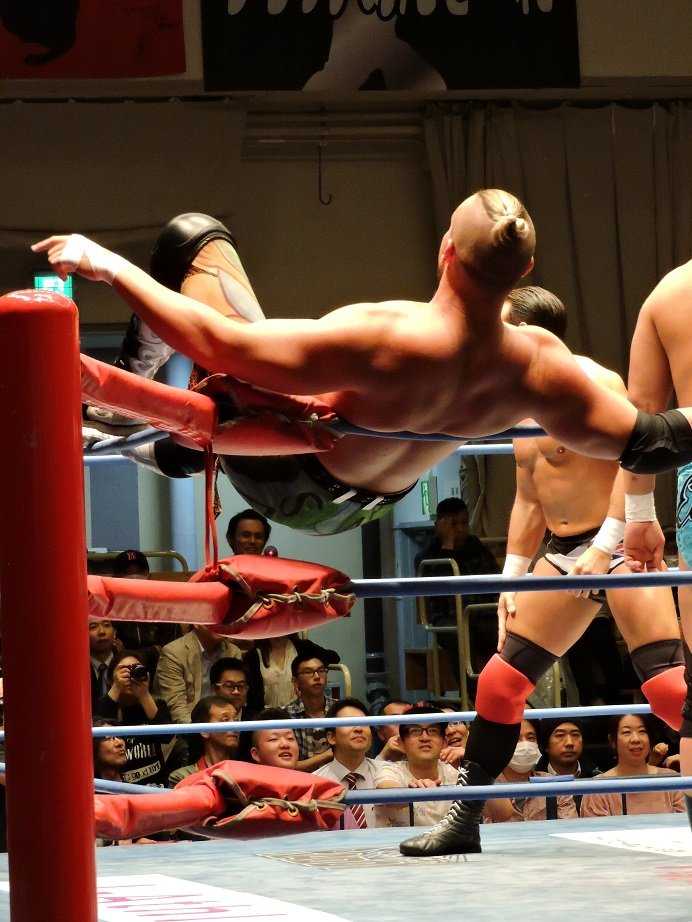 dk_carrot's tweet image. 19.4.25後楽園
SEXY BOY
#サム・アドニス
#SamAdonis
#ajpw