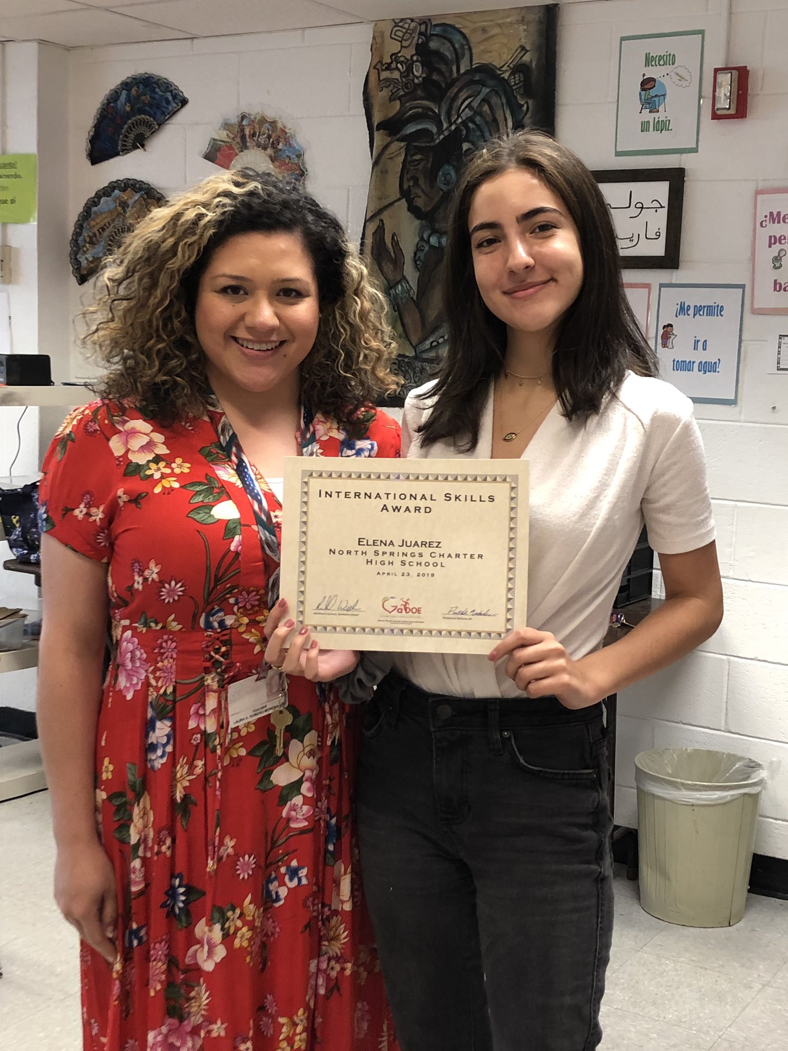 Julie Ferris on X: Congratulations to our ISDS STAR student, Elena Juarez!  And thanks to Srta. Romero for attending the ceremony for Elena since she  was sick! @jamiefcswl @gadoeworldlang @hansonmscott  t.cop0gA1UEnBX 