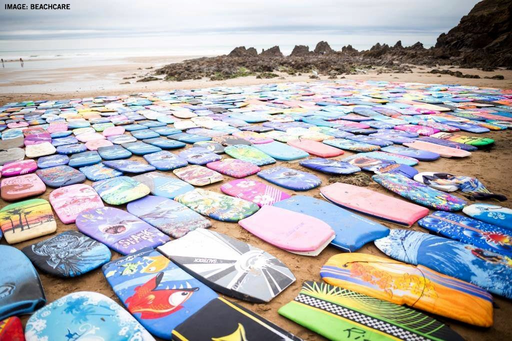 sascampaigns's tweet image. Every year 1000s of plastic bodyboards are dumped on the beach - often after just 1 use.

@River_Care found 600 of these polystyrene boards washed up on 3 beaches in just one month!

Hitting the waves? 🌊
✅ Buy a board that lasts
✅ Rent a plastic-free board
#GenerationSea