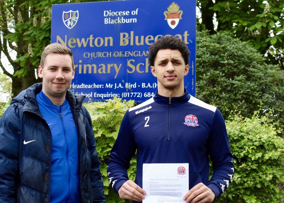We had some special visitors this morning from AFC Fylde, including Tom Hutton  and Lewis Montrose  #goodluckafcfylde #afcfylde #happyschool