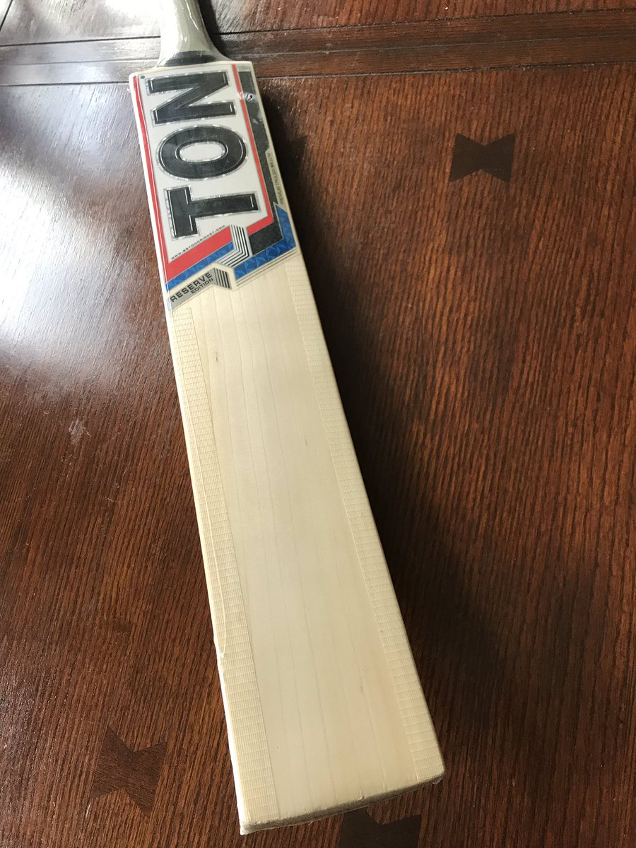Allthegear99's tweet photo. Ton Reserve Edition Players (Kedar Jadhav) #cricket #bat!

Weight: 2lb 9oz
Price: £499.99 free uk postage 

#stunner #kingpings #bestbats #tcs #ss #ton #prograde #allthegear #playersbat. https://t.co/AvBpoNqudp