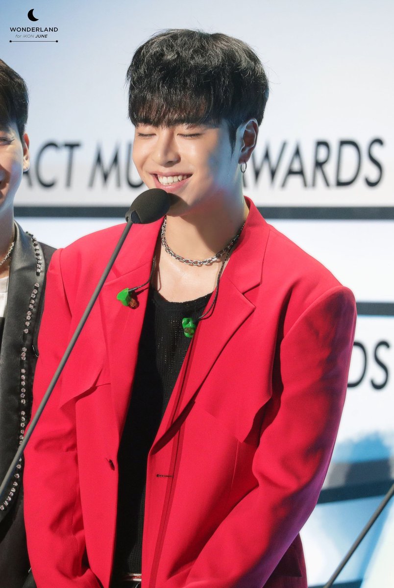 Your smile is the best medicine to relieve my stress.  #JUNHOE  #JUNE  #iKON  #구준회  #준회  #아이콘  #ジュネ