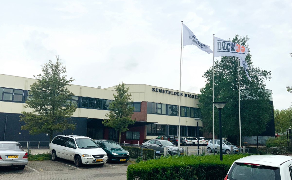 SenefelderNL's tweet photo. Shatho Beheer heeft per 25 april jl. overeenstemming bereikt met de curator van Roto Smeets B.V. over een doorstart van Senefelder Misset, dat op 17 april jl. failliet ging >>> https://t.co/6dlWyX40R1 https://t.co/hHbtZb9aO8