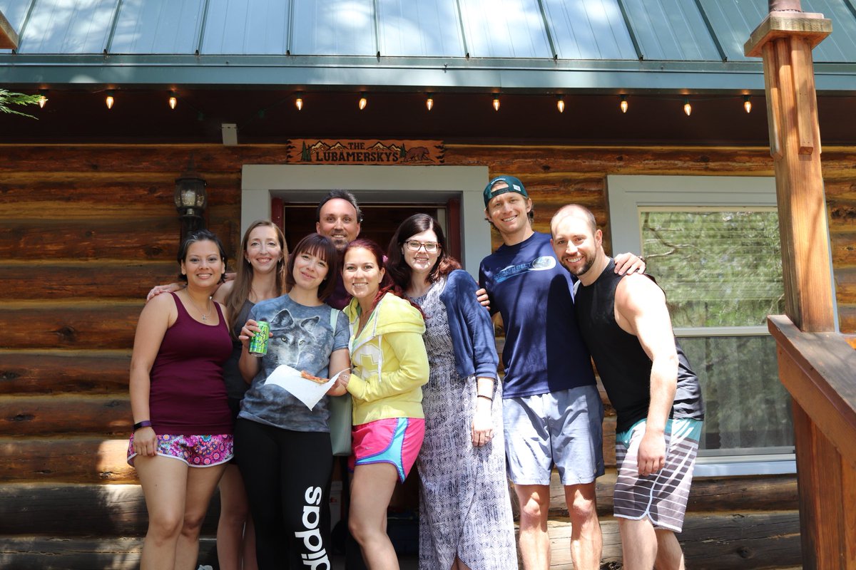 UnstuffedAlyssa's tweet image. I lean on my friends who know what I&apos;m going through. They&apos;re truly lifesavers.