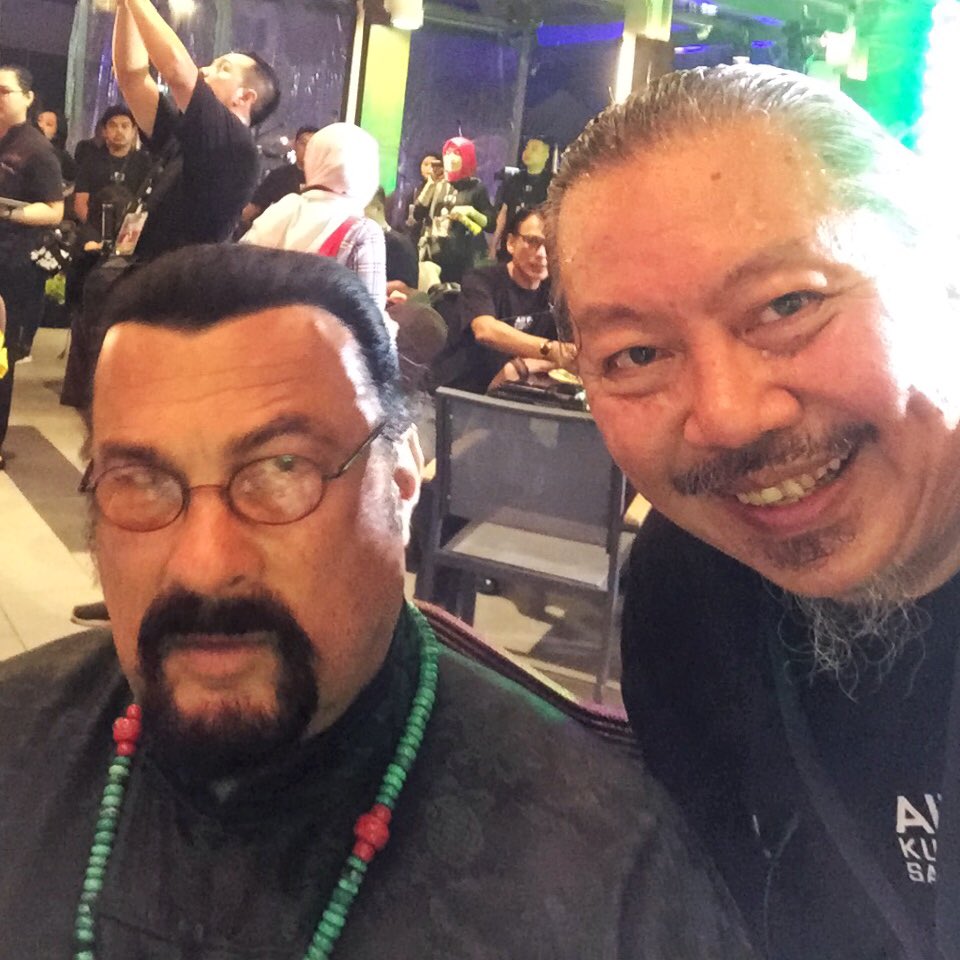 Bersama legenda Steven Seagal....