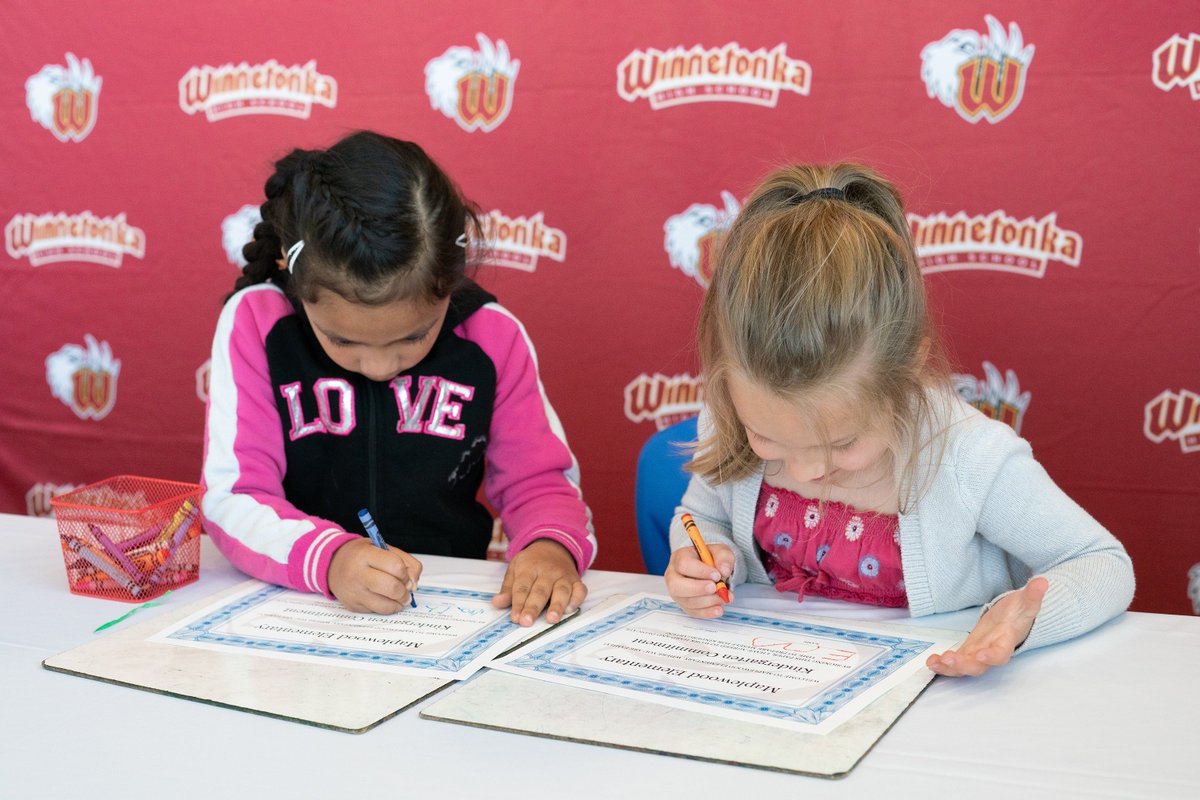 NKCSchools's tweet image. Future Griffins from @MaplewoodElemen committed to #TonkaNation this week! With their families cheering them on, members of the Class of 2032 signed their letters of intent to begin kindergarten in the fall.