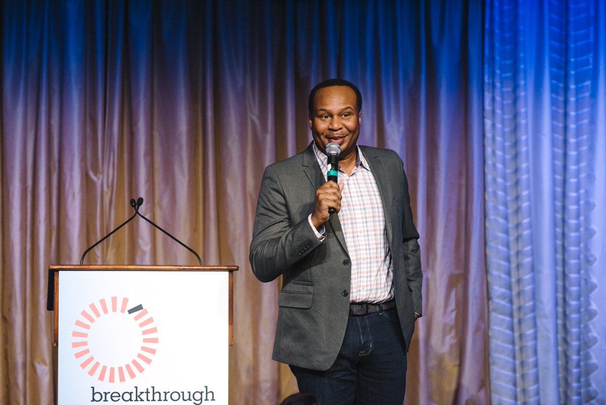 BreakthroughUS's tweet photo. Many thanks to @roywoodjr for joining us at the #BreakthroughInspiration awards! https://t.co/gXOoyhqoR2