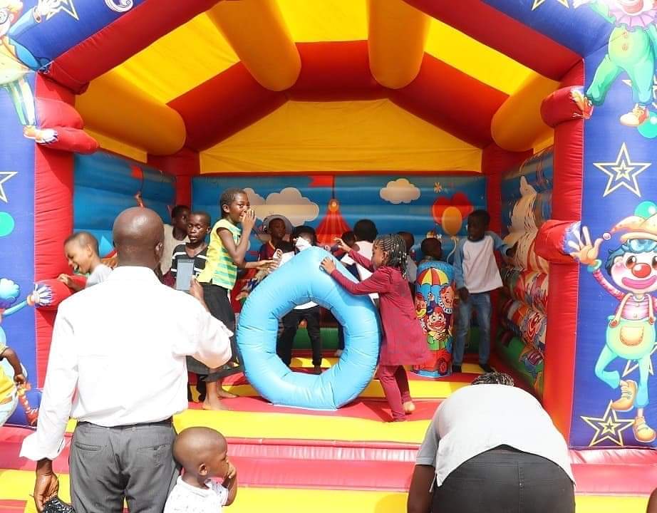 SPARNigeria's tweet photo. It was all shades of fun at Port Harcourt Mall for the #EasterFamilyFunfair on Sunday. https://t.co/ZniHReE3XD